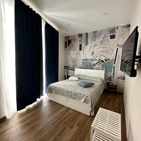 Blu Naples